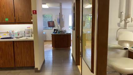 Light Dental Studios Implants and Periodontics - Periodontist in Olympia, WA