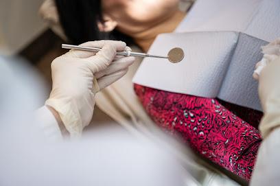 Dr. Lauren Adams, DDS - General dentist in Oakton, VA