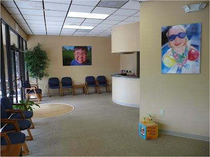 Pediatric Dental Center: Gonzalez W Edward DDS - Pediatric dentist in Tampa, FL