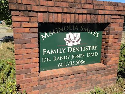 Magnolia Smiles Family Dentistry - General dentist in Waynesboro, MS