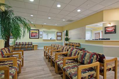 Palm Dental Center - General dentist in Hialeah, FL