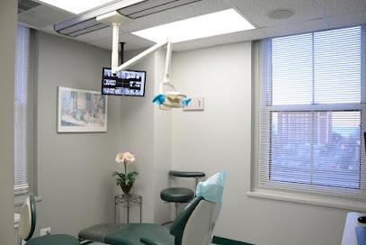 HYDE PARK PERIODONTICS & IMPLANT SOLUTIONS - Periodontist in Chicago, IL