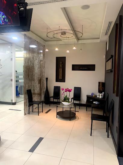 Dr. M Center / Francisco Montamarta DDS - General dentist in Fort Lauderdale, FL
