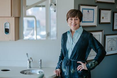 Le Centre Dentistry - General dentist in Minneapolis, MN