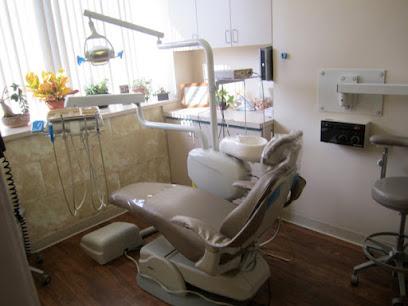 CLT Dentistry (Dr. Craig L Tischler) - General dentist in Rego Park, NY