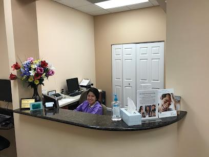 Randall Meadows Dental Center - General dentist in Elgin, IL