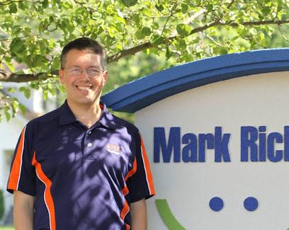 Mark E. Richardson, DDS - General dentist in Kalamazoo, MI