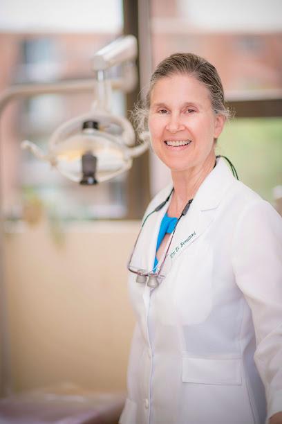 Diane Bonanni DMD - General dentist in Stoneham, MA