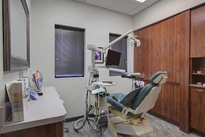 Smile Design Dentistry - General dentist in Casselberry, FL