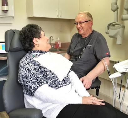 Yosemite Dental Care Oakhurst - General dentist in Oakhurst, CA