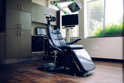 Silver Creek Oral Surgery - Oral surgeon in Everett, WA