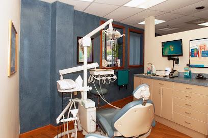 Meriden Dental Group - General dentist in Meriden, CT