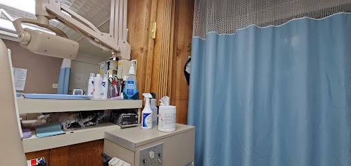 Thomas F Williams DDS - General dentist in Beaumont, TX