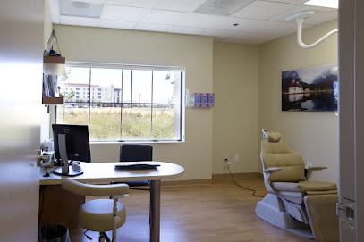 Temecula Dental Implants & Oral Surgery - Oral surgeon in Temecula, CA