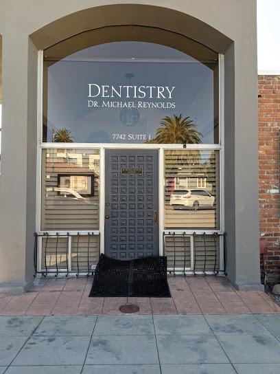 Dr. Michael Reynolds,DDS. - General dentist in La Jolla, CA