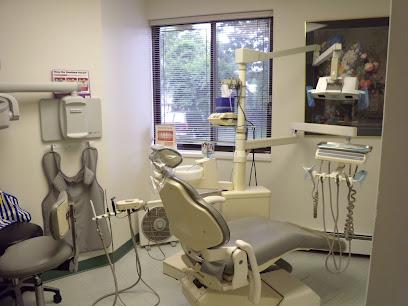 Fresh Meadows Dental Care – Dr. Farid Hakimzadeh - General dentist in Oakland Gardens, NY