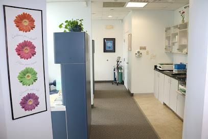 Shojaei Mariah DMD - Endodontist in Sterling, VA