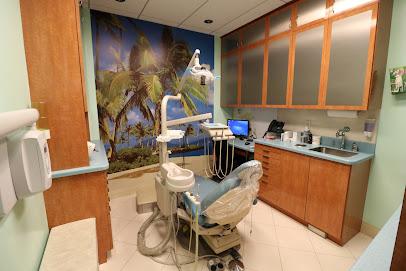 Chen Wang Ya Ke Zhen Suo Dr. Rong Chen, DDS - General dentist in Flushing, NY