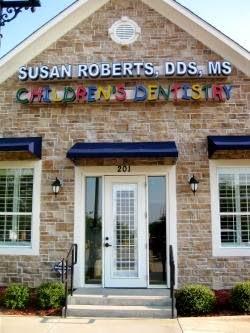 Dr. Susan Roberts Pediatric Dentistry - Pediatric dentist in Fort Worth, TX