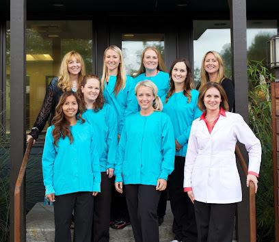 Fife Dental Center/Dr Lisa L Buttaro - General dentist in Fife, WA