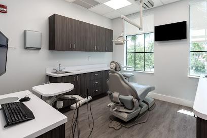 Precision Periodontics & Implant Dentistry: Daniel S. Lauer, DMD - Periodontist in Jupiter, FL
