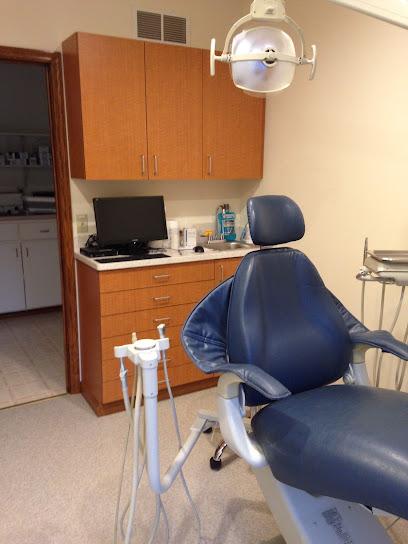 Bedford Dental Health Center - General dentist in Bedford, PA