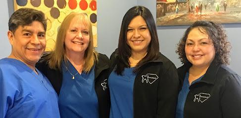 Dymond Dental - General dentist in Libertyville, IL
