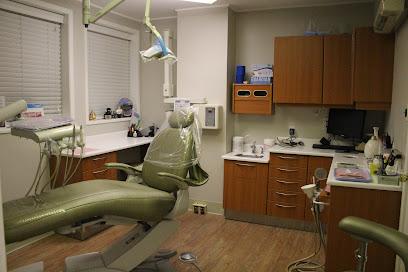 Danbury Smiles – George L Landress, DDS, MAGD - General dentist in Danbury, CT