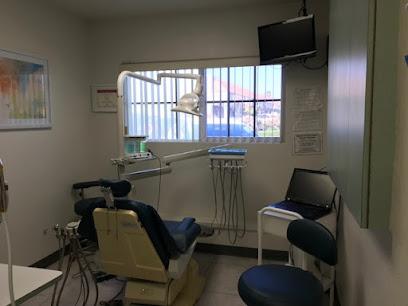 Santa Fe Dental: Francisco Marquez, DDS - Cosmetic dentist, General dentist in Santa Fe Springs, CA