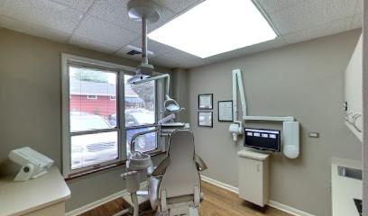 Sacrey & Sacrey Dentistry - General dentist in Geneva, IL