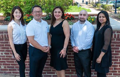 Chang Yi, DDS - Cosmetic dentist in Mc Lean, VA