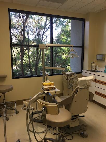 Dr. Shapiro, Ventura Dentist - Periodontist in Ventura, CA