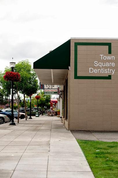 Town Square Dentistry - Cosmetic dentist in Seattle, WA