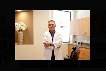 Dr. Frank Zorrilla - General dentist in Hoffman Estates, IL
