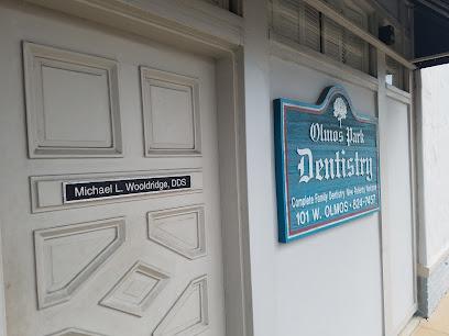 Dr. Michael L. Wooldridge, DDS - General dentist in San Antonio, TX