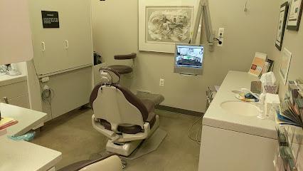 Maple Dentistry - General dentist in Livonia, MI
