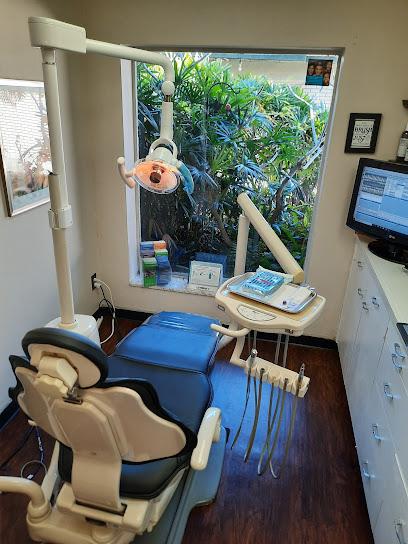 Manhattan Dental Solutions, LLC - General dentist in Tampa, FL