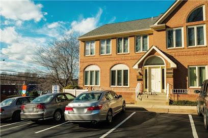 Dr. Chi Whan Chung, DDS - General dentist in Fairfax, VA