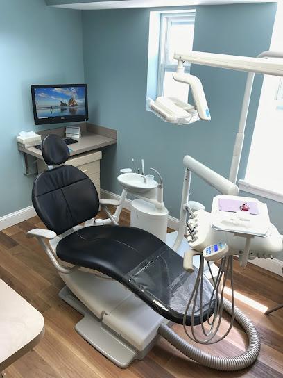 John G. Colucci, DMD - General dentist in Jersey City, NJ