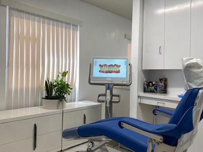 MC Dental Group- Carlos Flores DDS - General dentist in Santa Rosa, CA