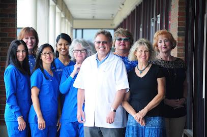Dr. Magic Smile, Timothy H Moore - General dentist in Columbus, OH