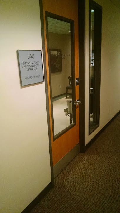 Sylvan Implant & Reconstructive Dentistry - Periodontist in Portland, OR