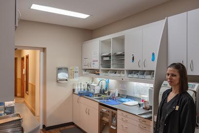 Michaelanne E. Briggs, MD, DDS - Oral surgeon in Austin, TX