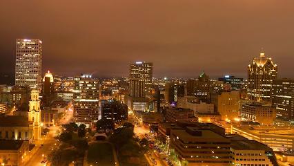 Milwaukee Oral Surgery & Implants, Ltd - Oral surgeon in Milwaukee, WI