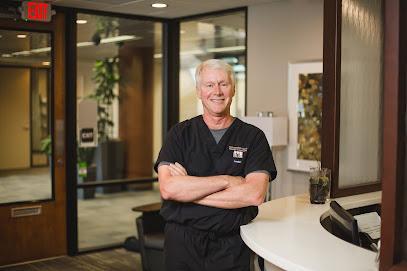Dr. Kurt Van Winkle, Periodontics and Implant Dentistry - Periodontist in Indianapolis, IN