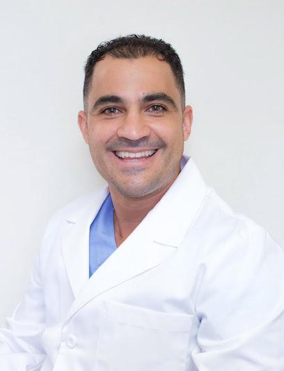 Dr. Reynaldo Pita, DMD - General dentist in Miami, FL
