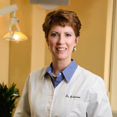 Towson Endodontics | Dr. Brenda Richardson - Endodontist in Towson, MD