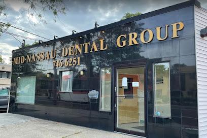 Dr. Derek Zimbardi & Dr. Cristina David - General dentist in Williston Park, NY