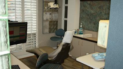 Joseph P. Cavallo, DDS, MAGD - General dentist in Woodbridge, VA