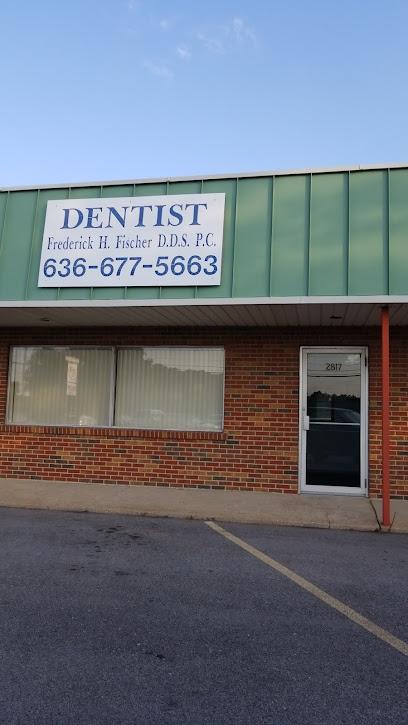 Fischer Frederick H DDS - General dentist in High Ridge, MO